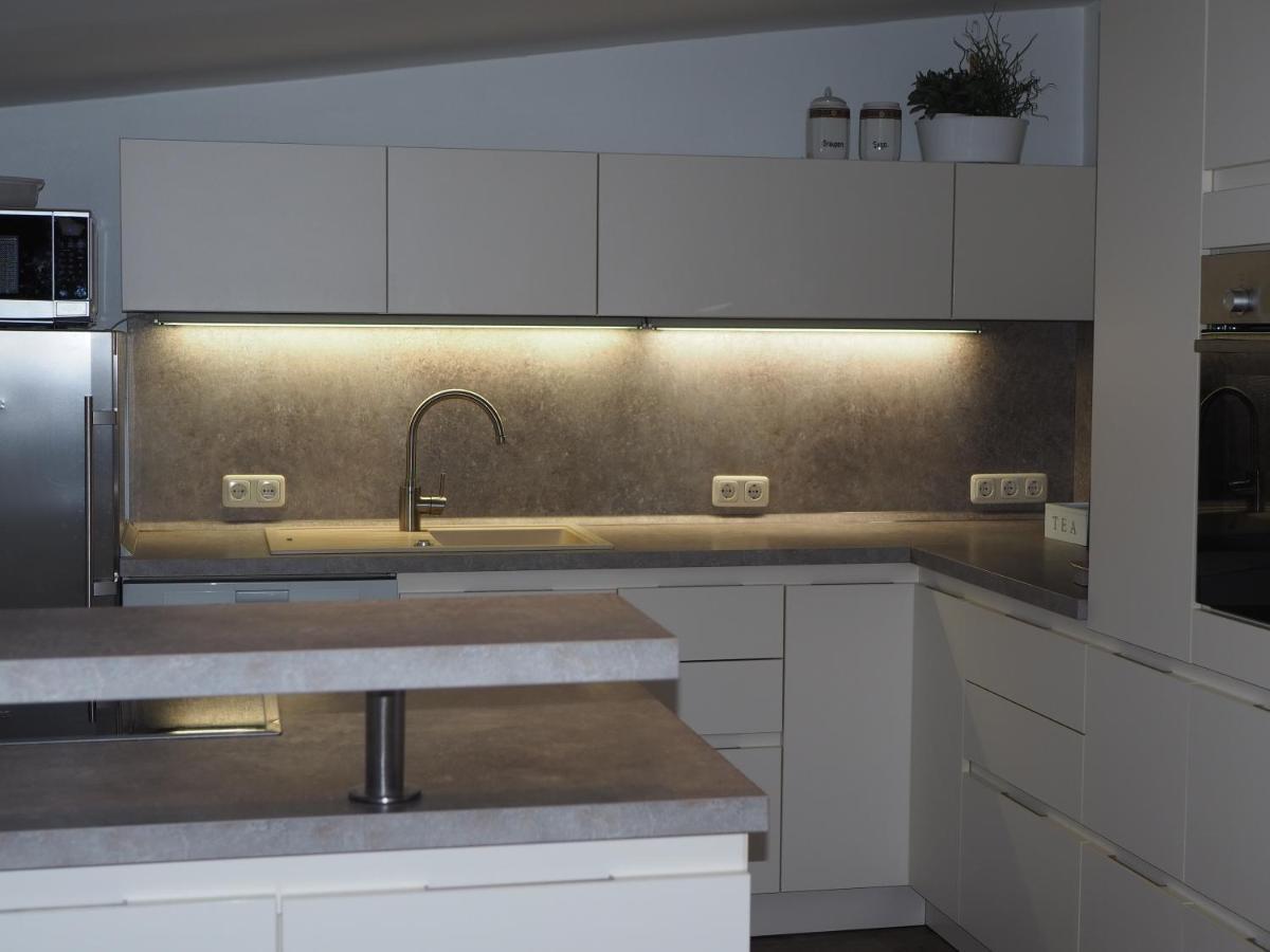 Jarmen Ferienwohnung エクステリア 写真